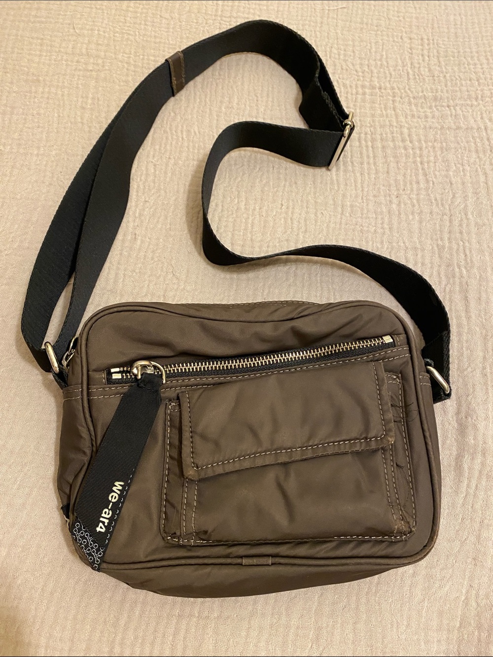 WE-AR4 The Rewind Brown Crossbody Shoulder/ Crossbody Bag